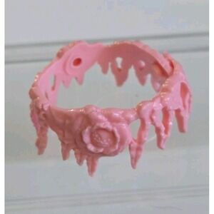 Monster High Honey Swamp Frights Camera Action Pink Belt Doll‎ Accessory